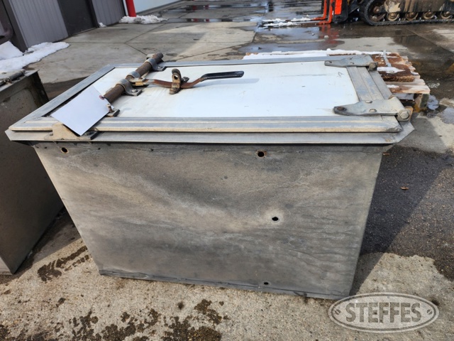 Aluminum toolbox